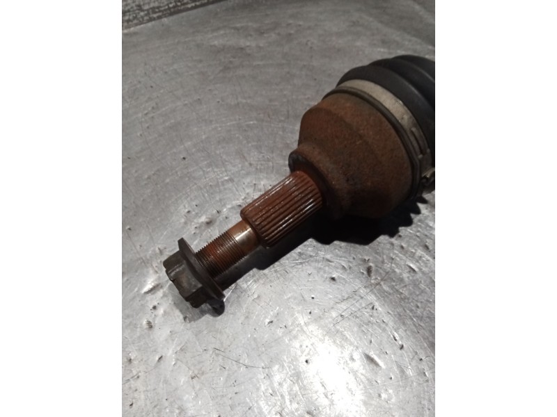 Recambio de transmision delantera izquierda para dodge journey se referencia OEM IAM   