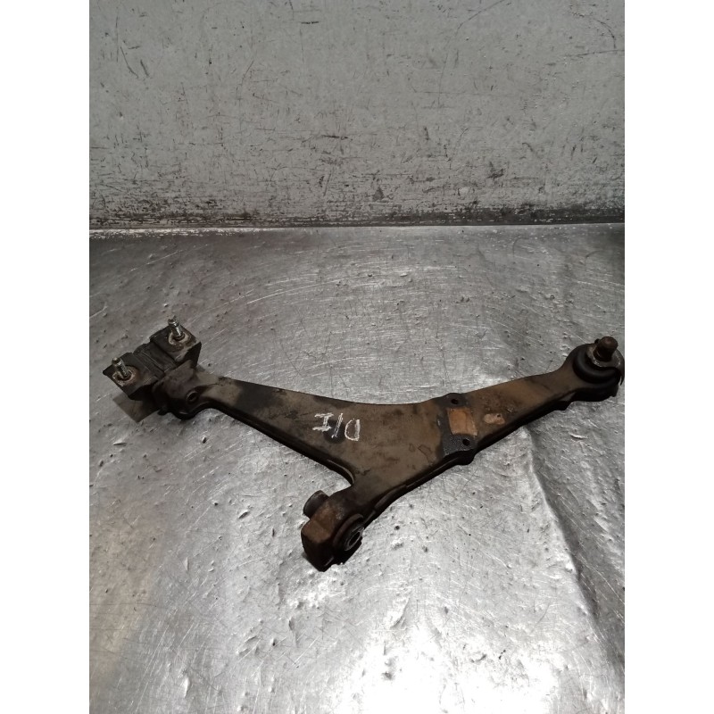 Recambio de brazo suspension inferior delantero izquierdo para citroën saxo (s0, s1) 1.4 vts referencia OEM IAM   
