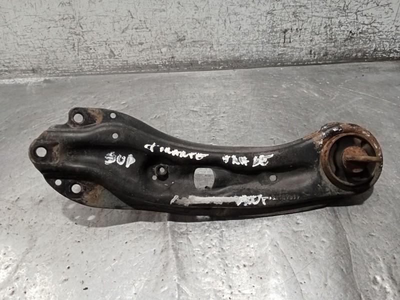 Recambio de brazo suspension superior trasero derecho para dodge journey se referencia OEM IAM   ANTERIOR