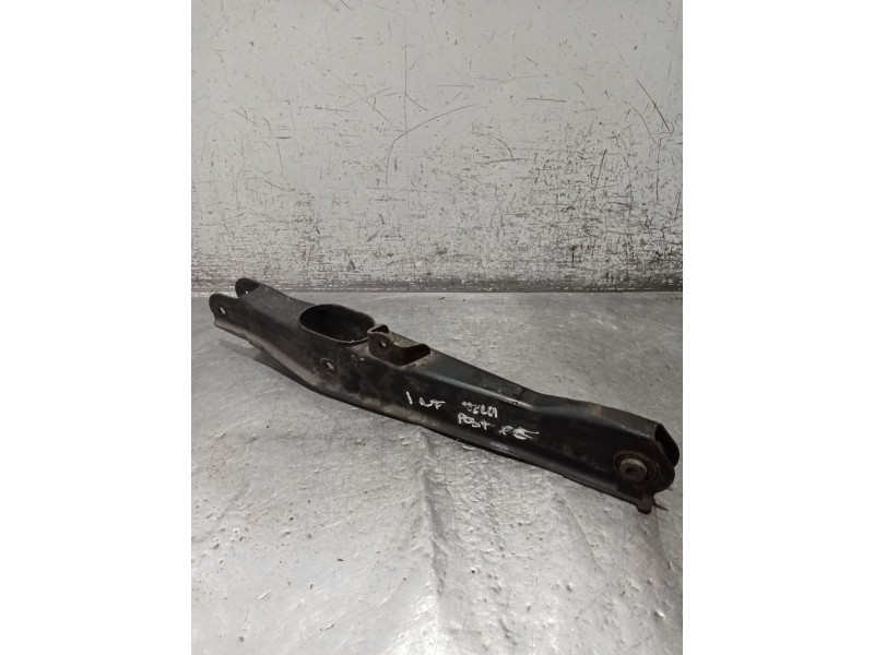 Recambio de brazo suspension inferior trasero derecho para dodge journey se referencia OEM IAM   POSTERIOR