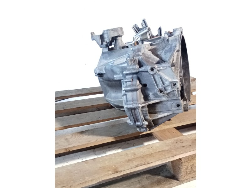 Recambio de caja cambios para dodge journey se referencia OEM IAM  6V 