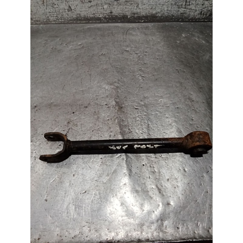 Recambio de brazo suspension superior trasero derecho para dodge journey se referencia OEM IAM   POSTERIOR