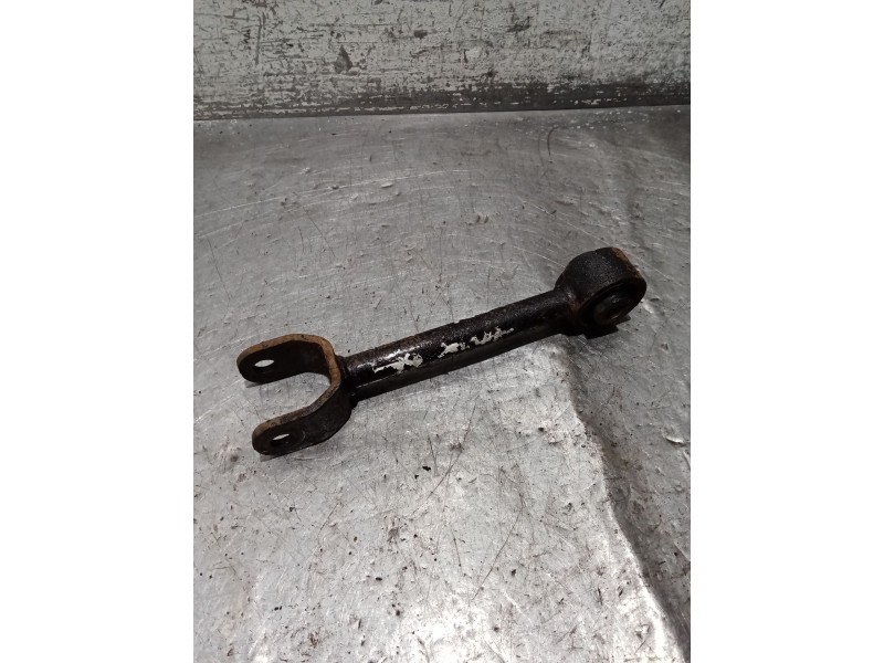 Recambio de brazo suspension inferior trasero derecho para dodge journey se referencia OEM IAM   ANTERIOR