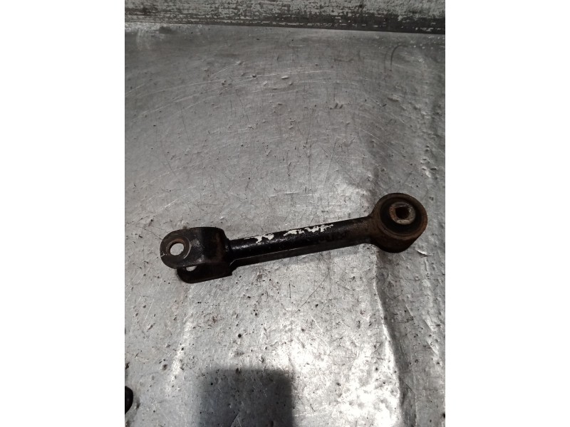 Recambio de brazo suspension inferior trasero derecho para dodge journey se referencia OEM IAM   ANTERIOR