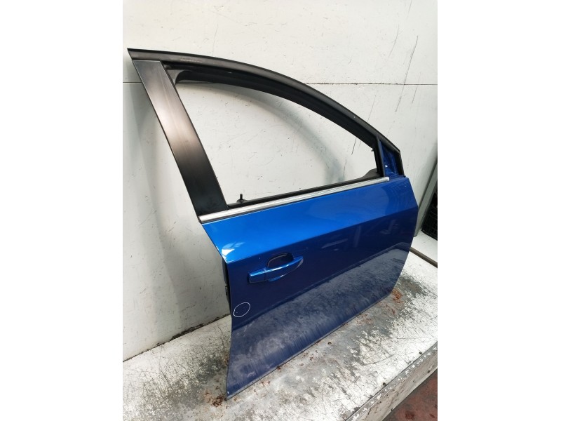 Recambio de puerta delantera derecha para chevrolet cruze (j300) 1.8 referencia OEM IAM  4P 2009