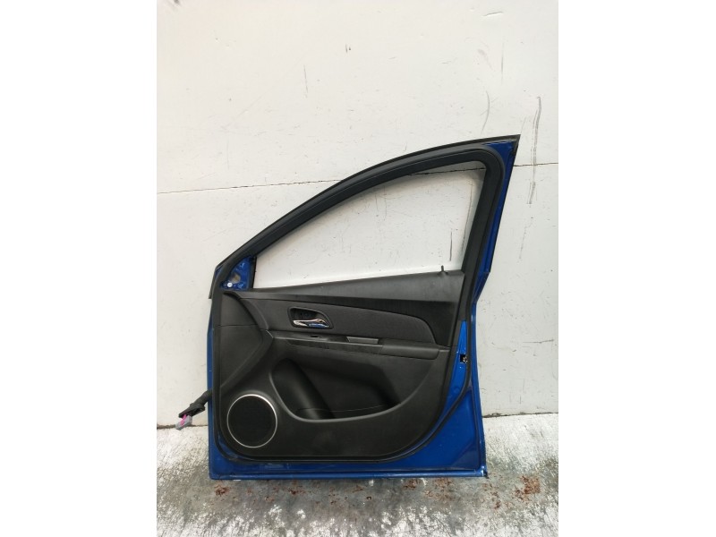 Recambio de puerta delantera derecha para chevrolet cruze (j300) 1.8 referencia OEM IAM  4P 2009