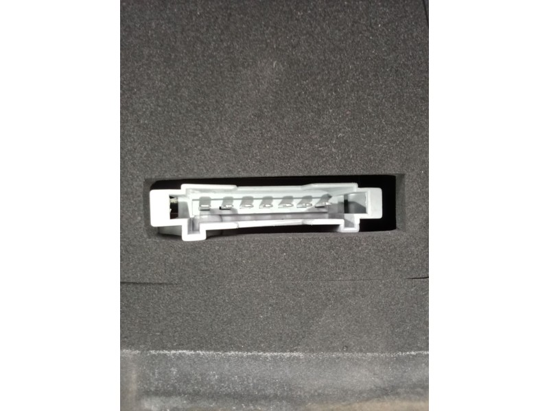 Recambio de piloto trasero izquierdo para mercedes-benz clase glk (x204) 220 cdi 4-matic (204.984, 204.997) referencia OEM IAM A