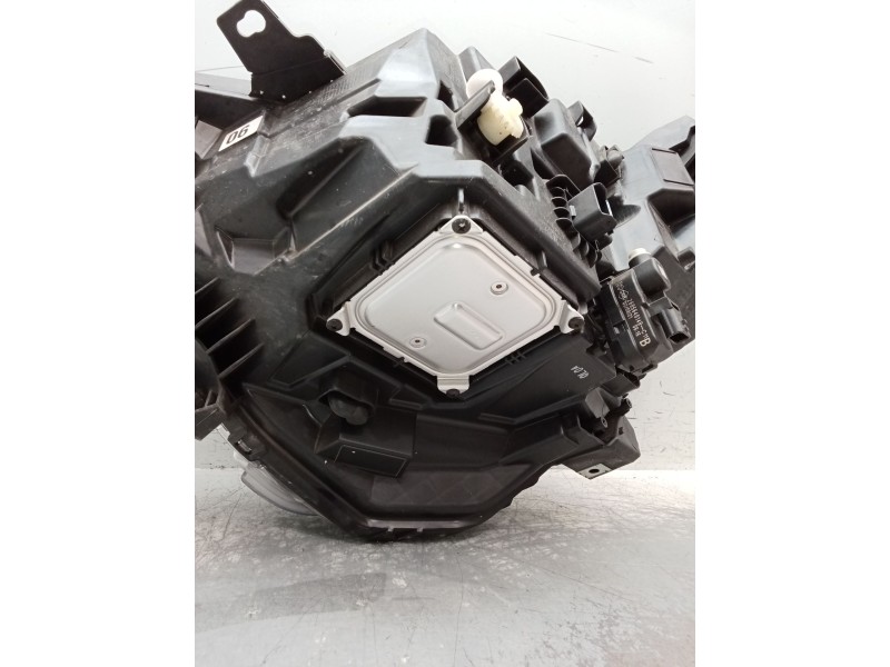 Recambio de faro derecho para renault arkana i (lcm_, ldn_) 1.6 e-tech 145 (ldmu) referencia OEM IAM 260107780R  