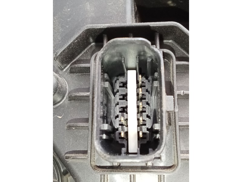 Recambio de faro izquierdo para renault arkana i (lcm_, ldn_) 1.6 e-tech 145 (ldmu) referencia OEM IAM 260603632R  