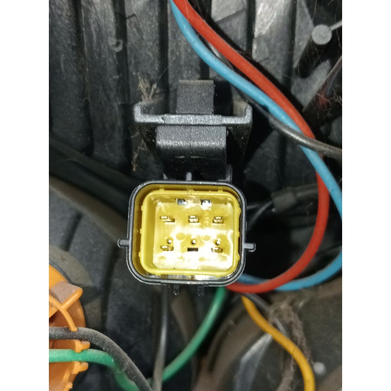 Recambio de piloto trasero derecho para toyota corolla (_e11_) 1.4 16v (zze111_) referencia OEM IAM   2000