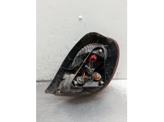 Recambio de piloto trasero izquierdo para toyota corolla (_e11_) 1.4 16v (zze111_) referencia OEM IAM   2000 2