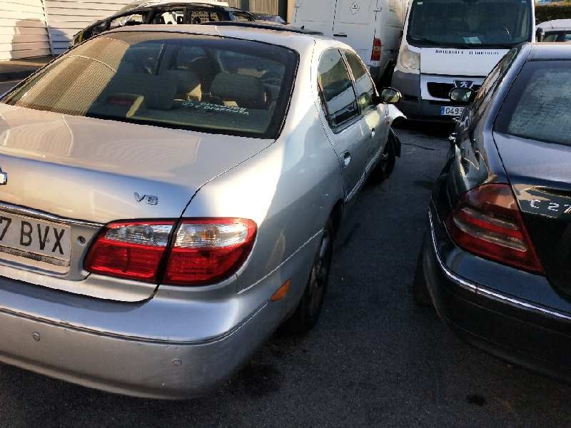 nissan maxima qx (a32) del año 2002