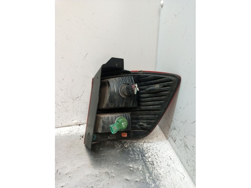 Recambio de piloto trasero izquierdo para dodge journey se referencia OEM IAM  VER FOTOS 2009