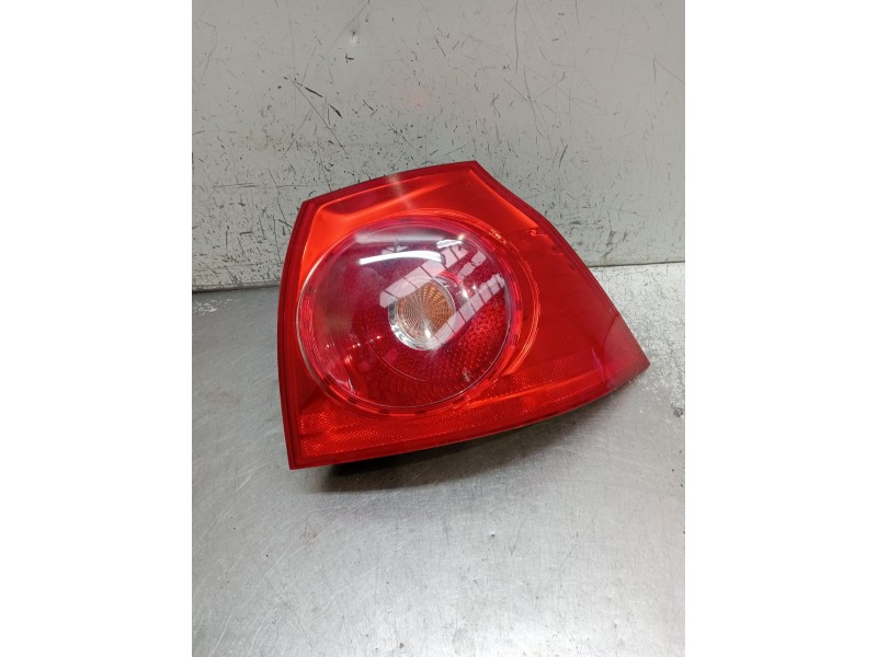 Recambio de piloto trasero derecho para volkswagen golf v (1k1) 1.9 tdi referencia OEM IAM 1K6945096AA 028490206 2003