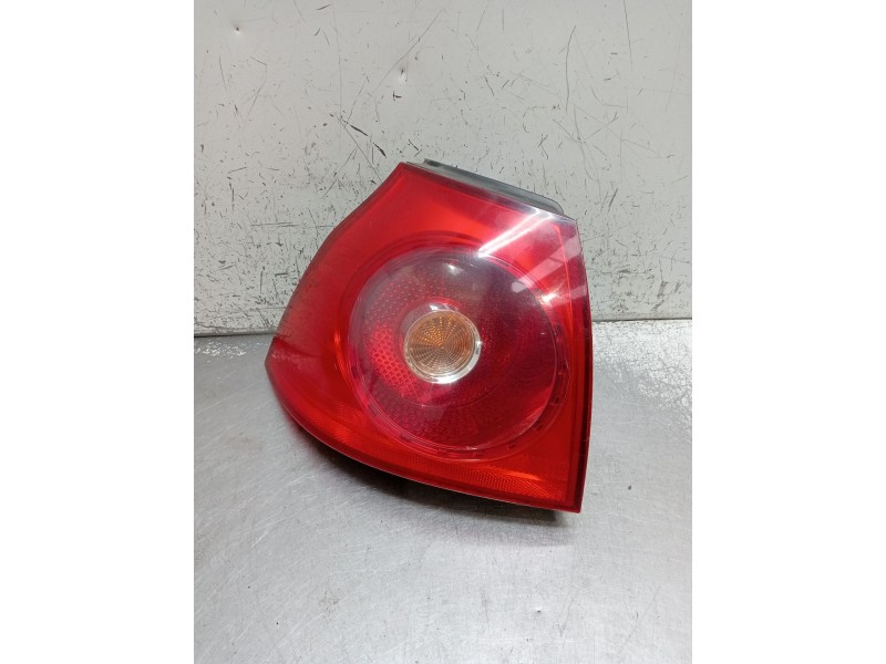 Recambio de piloto trasero izquierdo para volkswagen golf v (1k1) 1.9 tdi referencia OEM IAM 1K6945095G 89032902 2003