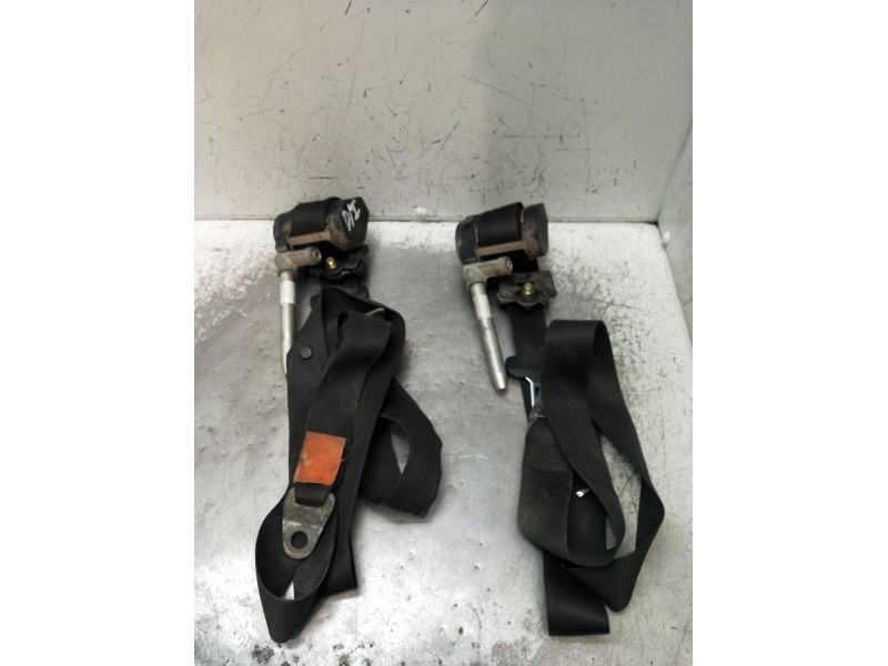 Recambio de juego cinturones delantero para mercedes-benz vito autobús (w638) 110 td 2.3 (638.174) referencia OEM IAM  5P 1996