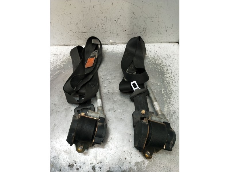 Recambio de juego cinturones delantero para mercedes-benz vito autobús (w638) 110 td 2.3 (638.174) referencia OEM IAM  5P 1996