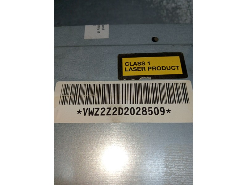 Recambio de sistema audio / radio cd para volkswagen golf v (1k1) 1.9 tdi referencia OEM IAM VWZ2Z2D2028509  2003