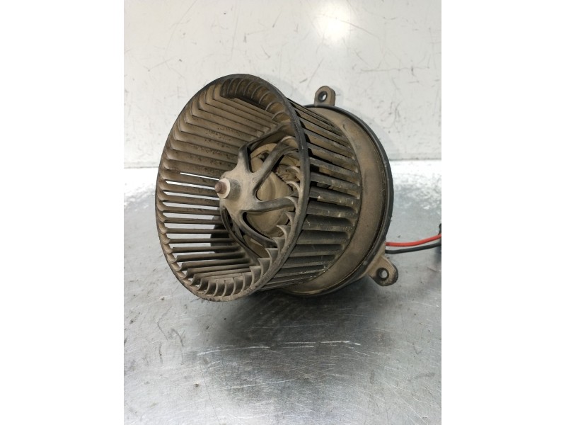 Recambio de motor calefaccion para mercedes-benz vito autobús (w638) 110 td 2.3 (638.174) referencia OEM IAM X17651589X  1996