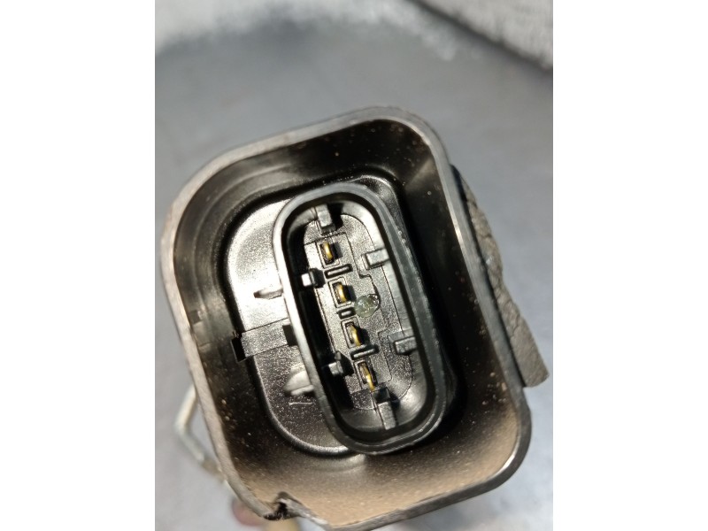 Recambio de motor cierre centralizado trasero derecho para toyota corolla (_e11_) 1.4 16v (zze111_) referencia OEM IAM   2000 5P