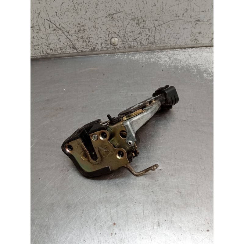 Recambio de motor cierre centralizado trasero izquierdo para toyota corolla (_e11_) 1.4 16v (zze111_) referencia OEM IAM   2000 