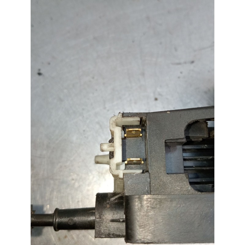 Recambio de motor cierre centralizado delantero izquierdo para renault clio ii (bb_, cb_) 1.9 d (b/cb0j) referencia OEM IAM   19