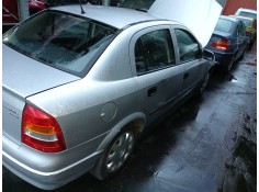 opel astra g berlina del año 2000 2