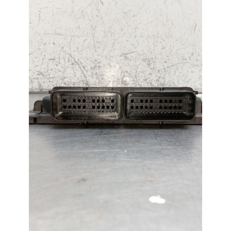 Recambio de centralita motor uce para renault clio ii (bb_, cb_) 1.9 d (b/cb0j) referencia OEM IAM 7700114875 H0M7700105955 R040