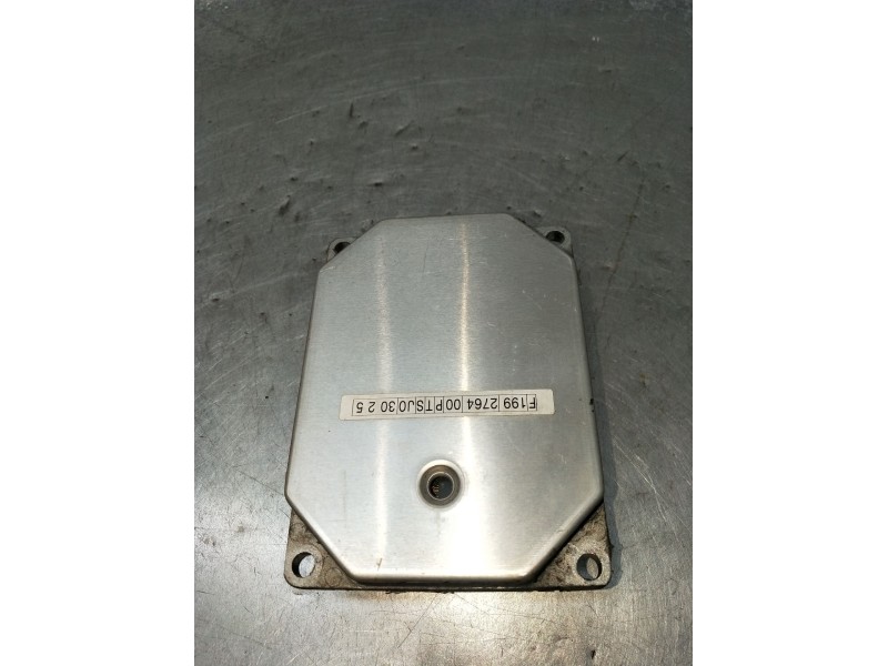 Recambio de centralita motor uce para fiat grande punto (199_) 1.4 (199axb1a) referencia OEM IAM 51780241 6160109905 5SF3M2 2005