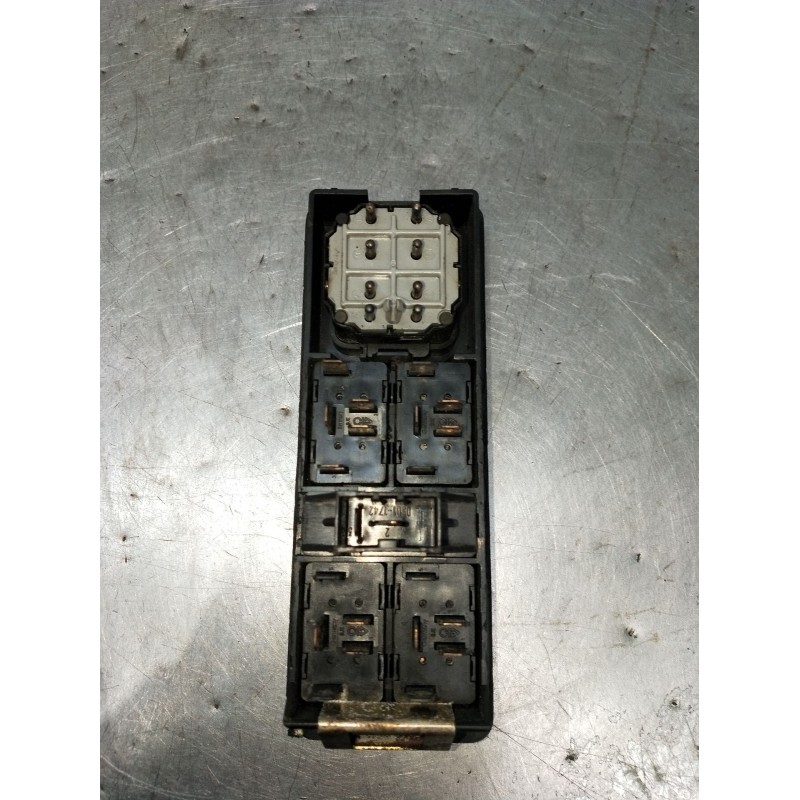 Recambio de mando elevalunas delantero izquierdo para mercedes-benz vito autobús (w638) 110 td 2.3 (638.174) referencia OEM IAM 