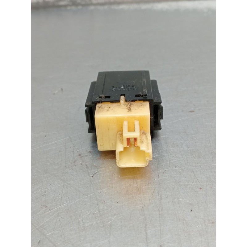 Recambio de modulo electronico para mazda mx-5 (nc) 1.8 roadster coupe active+ (93kw) referencia OEM IAM 15A489 MANDO APERTURA M