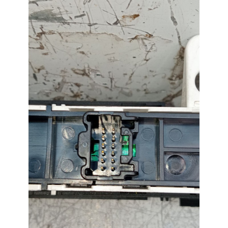 Recambio de modulo electronico para mazda mx-5 (nc) 1.8 roadster coupe active+ (93kw) referencia OEM IAM NE51W631K  2007