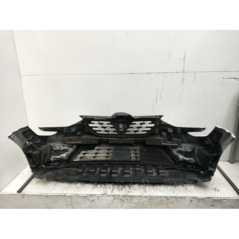 Recambio de paragolpes delantero para renault arkana i (lcm_, ldn_) 1.6 e-tech 145 (ldmu) referencia OEM IAM   2020