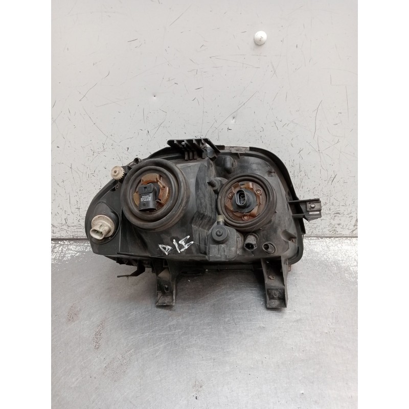 Recambio de faro izquierdo para renault clio ii (bb_, cb_) 1.9 d (b/cb0j) referencia OEM IAM 14861100L  1998