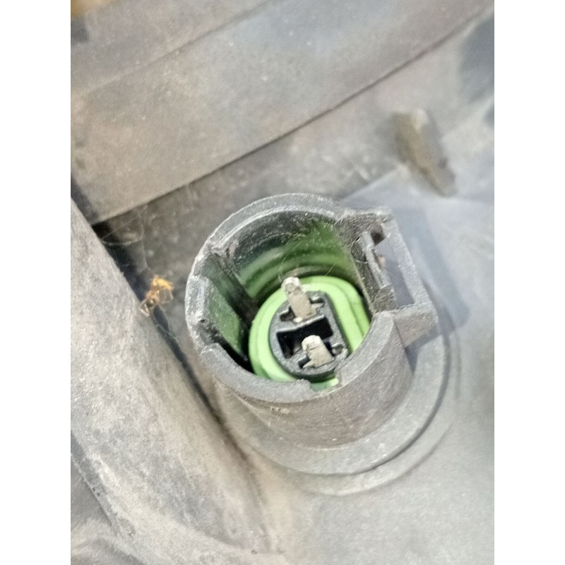 Recambio de faro izquierdo para renault clio ii (bb_, cb_) 1.9 d (b/cb0j) referencia OEM IAM 14861100L  1998