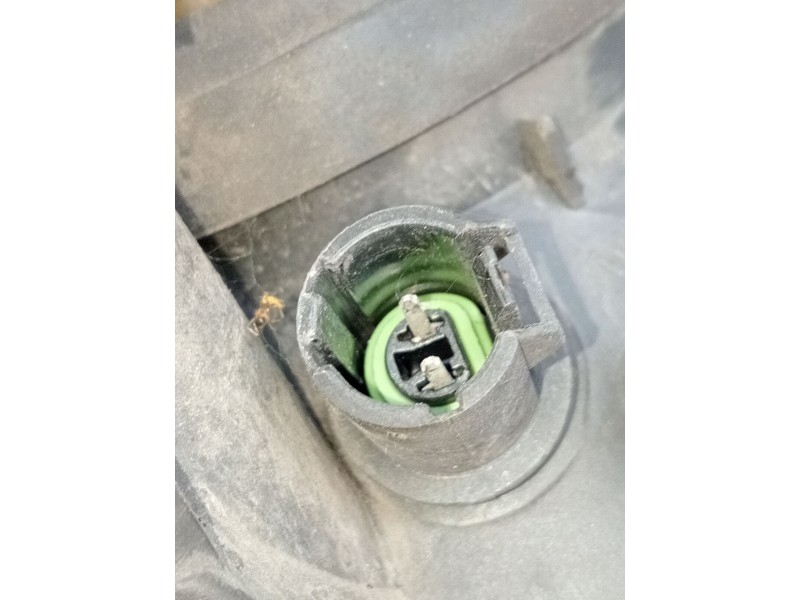 Recambio de faro izquierdo para renault clio ii (bb_, cb_) 1.9 d (b/cb0j) referencia OEM IAM 14861100L  1998