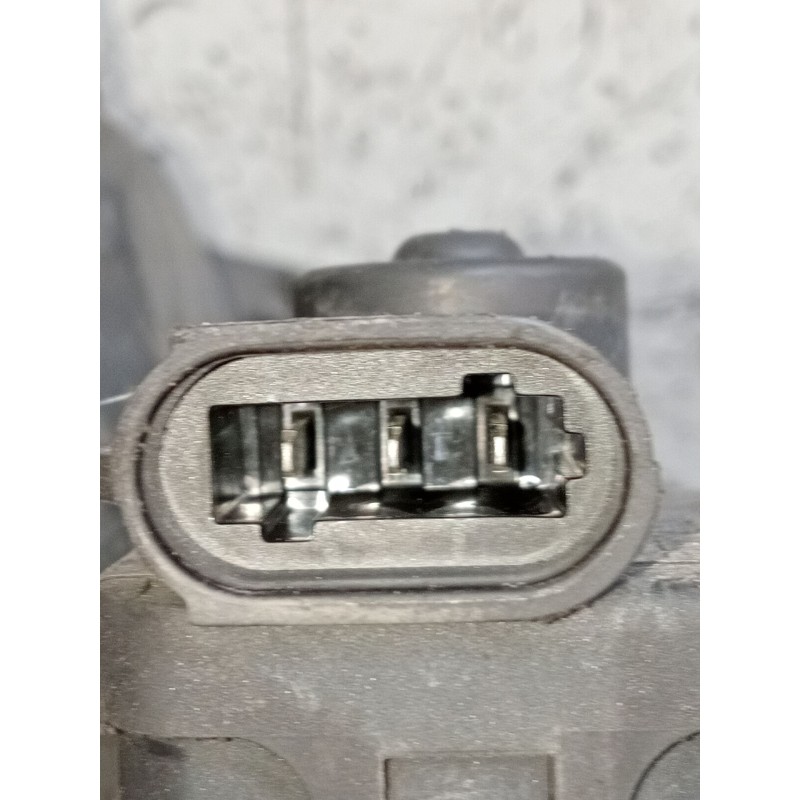 Recambio de faro izquierdo para renault clio ii (bb_, cb_) 1.9 d (b/cb0j) referencia OEM IAM 14861100L  1998