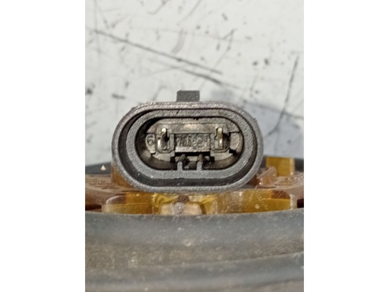 Recambio de faro izquierdo para renault clio ii (bb_, cb_) 1.9 d (b/cb0j) referencia OEM IAM 14861100L  1998