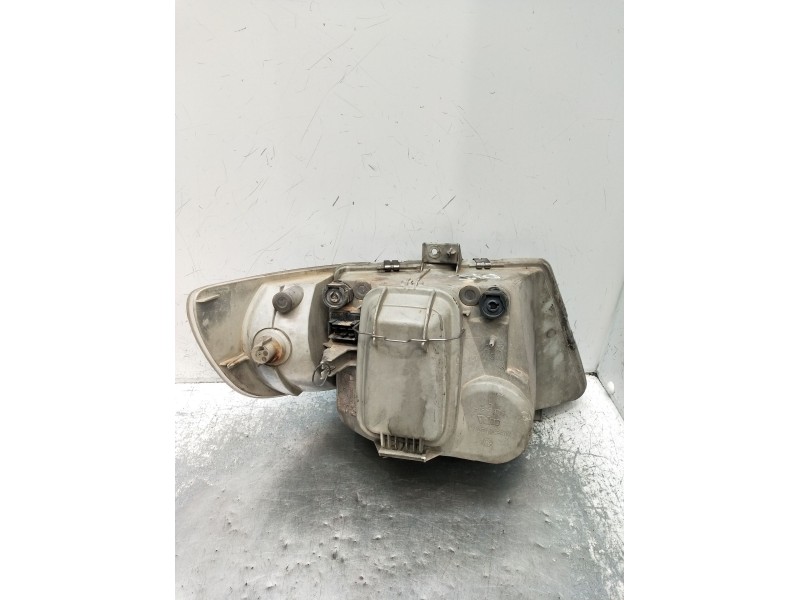 Recambio de faro izquierdo para mercedes-benz vito autobús (w638) 110 td 2.3 (638.174) referencia OEM IAM   1996