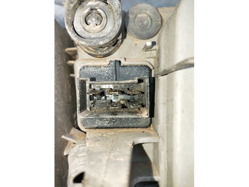 Recambio de faro izquierdo para mercedes-benz vito autobús (w638) 110 td 2.3 (638.174) referencia OEM IAM   1996