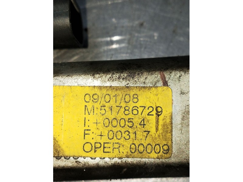 Recambio de elevalunas delantero izquierdo para fiat grande punto (199_) 1.4 (199axb1a) referencia OEM IAM M51786729 3P 2005