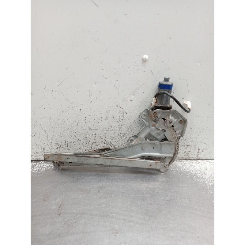 Recambio de elevalunas delantero derecho para toyota corolla (_e11_) 1.4 16v (zze111_) referencia OEM IAM 0130821911  2000 5P