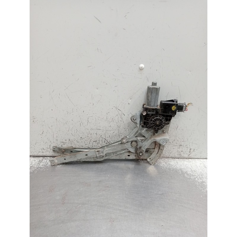 Recambio de elevalunas delantero izquierdo para toyota corolla (_e11_) 1.4 16v (zze111_) referencia OEM IAM 0130821908  2000 5P