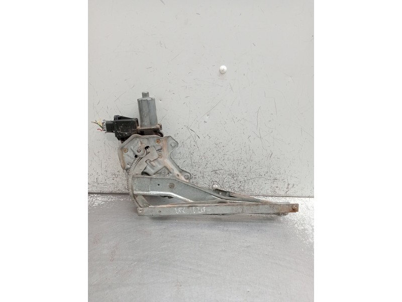 Recambio de elevalunas delantero izquierdo para toyota corolla (_e11_) 1.4 16v (zze111_) referencia OEM IAM 0130821908  2000 5P