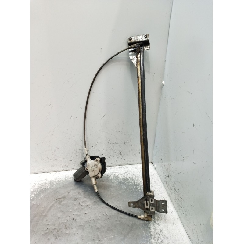 Recambio de elevalunas delantero derecho para mercedes-benz vito autobús (w638) 110 td 2.3 (638.174) referencia OEM IAM  5P 1996