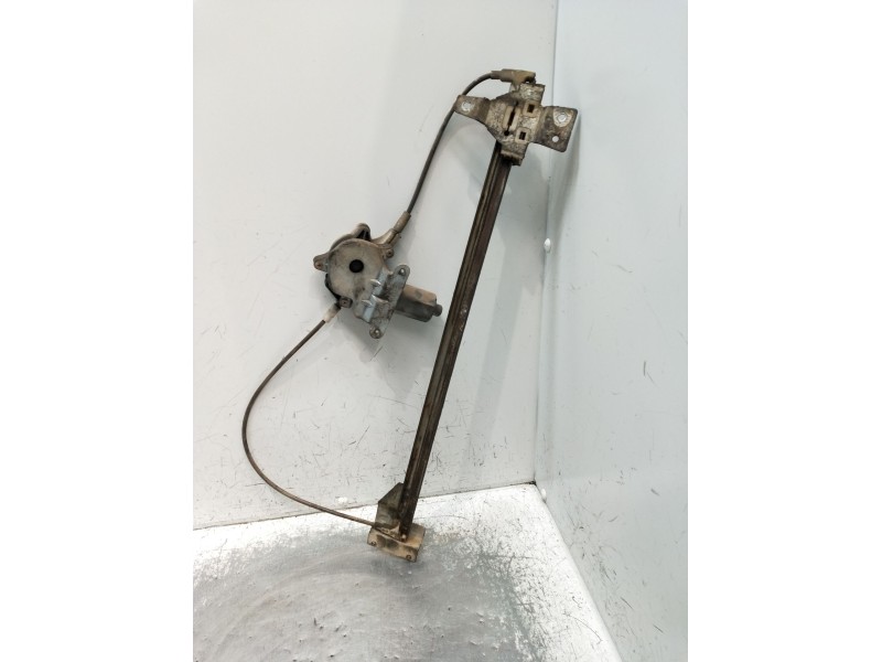 Recambio de elevalunas delantero izquierdo para mercedes-benz vito autobús (w638) 110 td 2.3 (638.174) referencia OEM IAM  5P 19