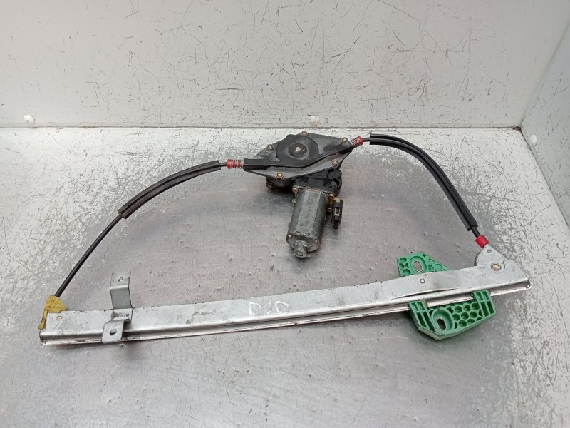 Recambio de elevalunas delantero derecho para ford ka (rb_) 1.3 i referencia OEM IAM 0130821683  1996 3P