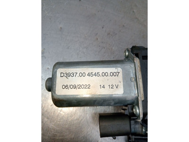 Recambio de elevalunas delantero izquierdo para ford ka (rb_) 1.3 i referencia OEM IAM D393700454500007  1996 3P