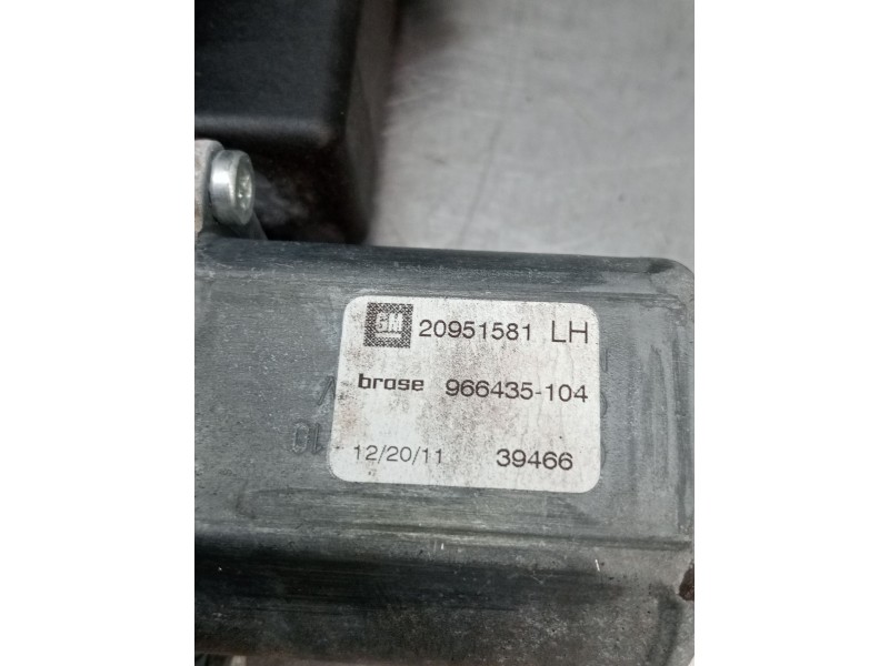 Recambio de elevalunas delantero izquierdo para opel insignia a (g09) 2.0 cdti (68) referencia OEM IAM 20951581 966435104 2008 4