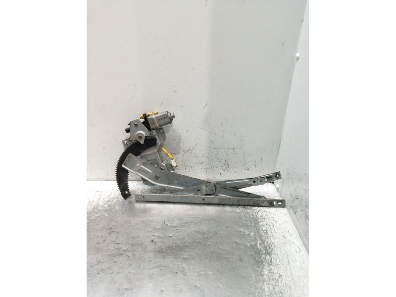 Recambio de elevalunas delantero izquierdo para hyundai matrix (fc) 1.5 crdi referencia OEM IAM 9881017100 5P 2001